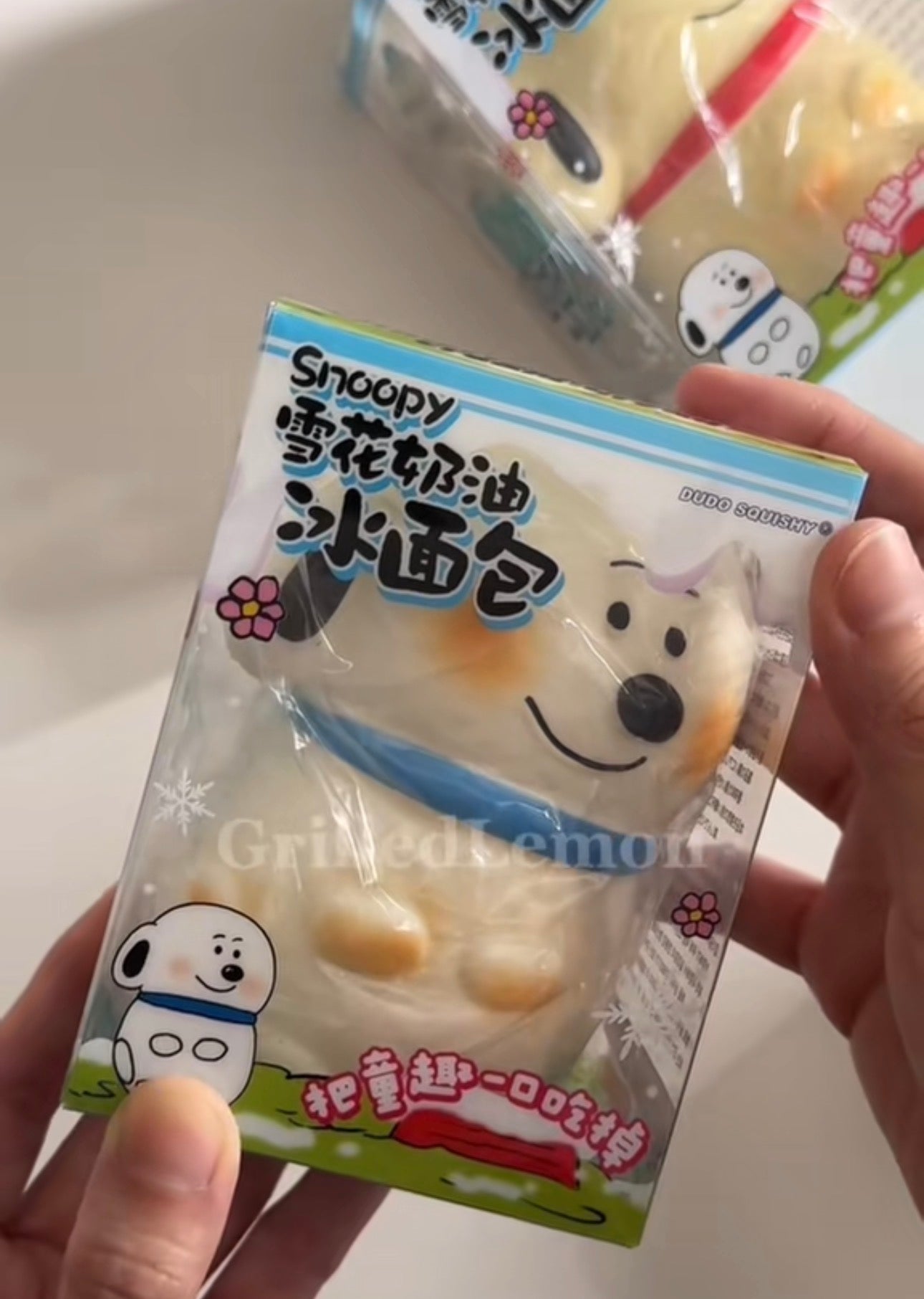 Snoopy Snow Cream Bread Squishy