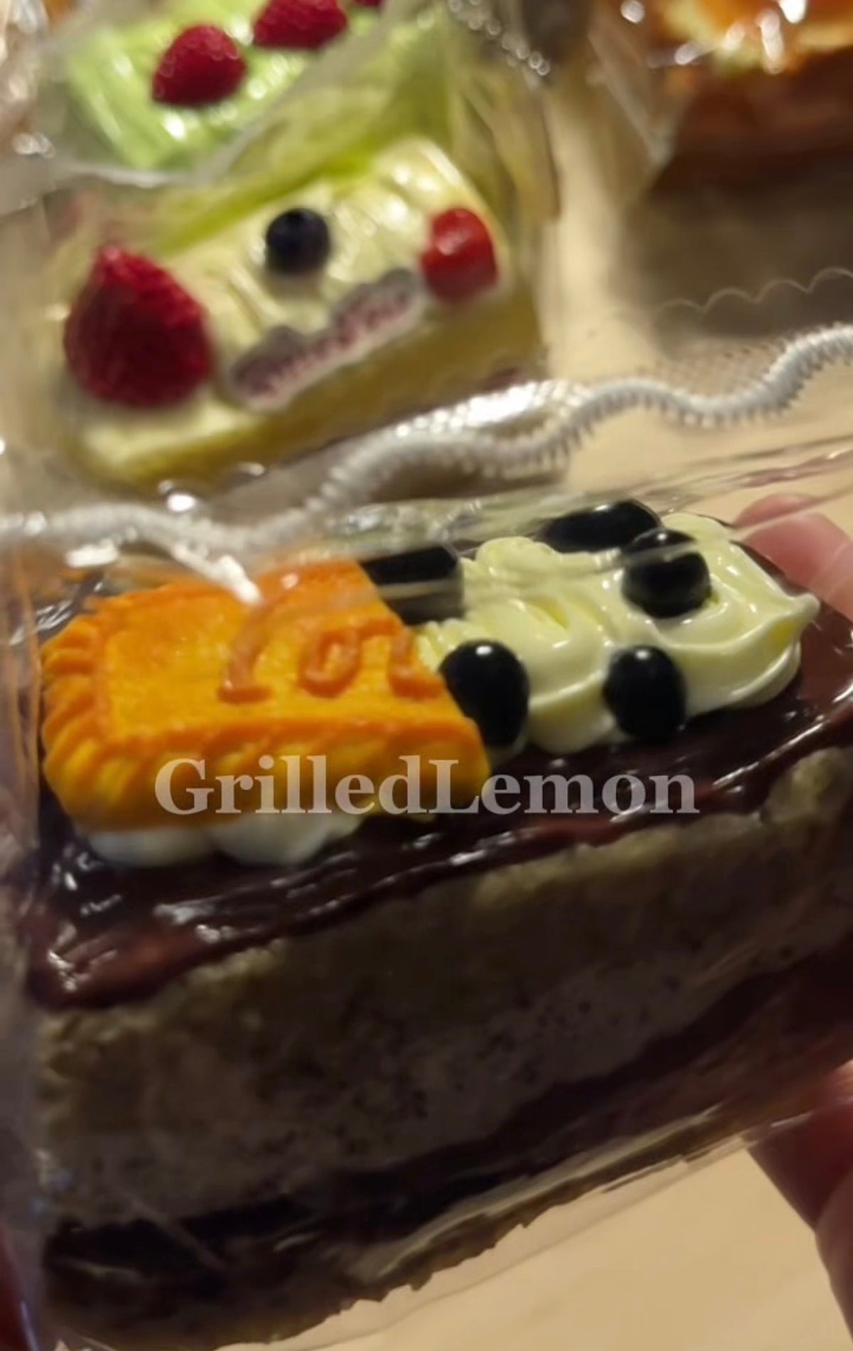 3 Flavours! Jumbo Dessert Style Layered Cake Taba Squishy