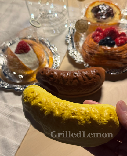 Original Chocolate Tokyo Banana Chiffon Spongecake Squishy