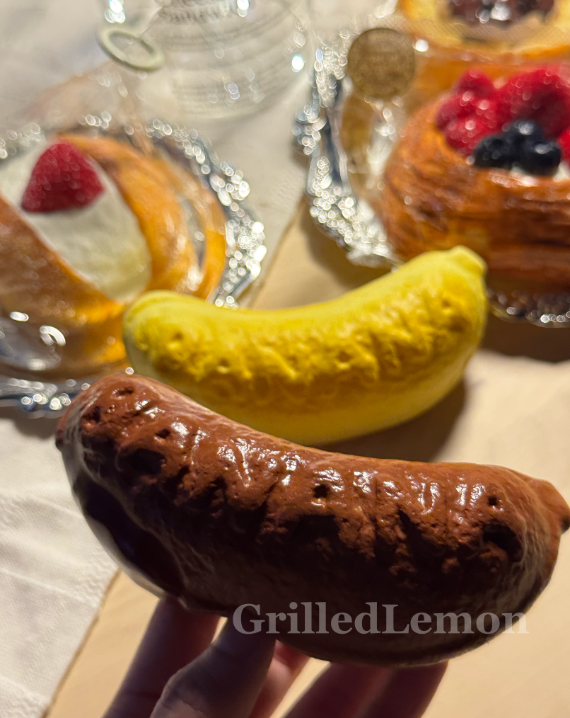 Original Chocolate Tokyo Banana Chiffon Spongecake Squishy