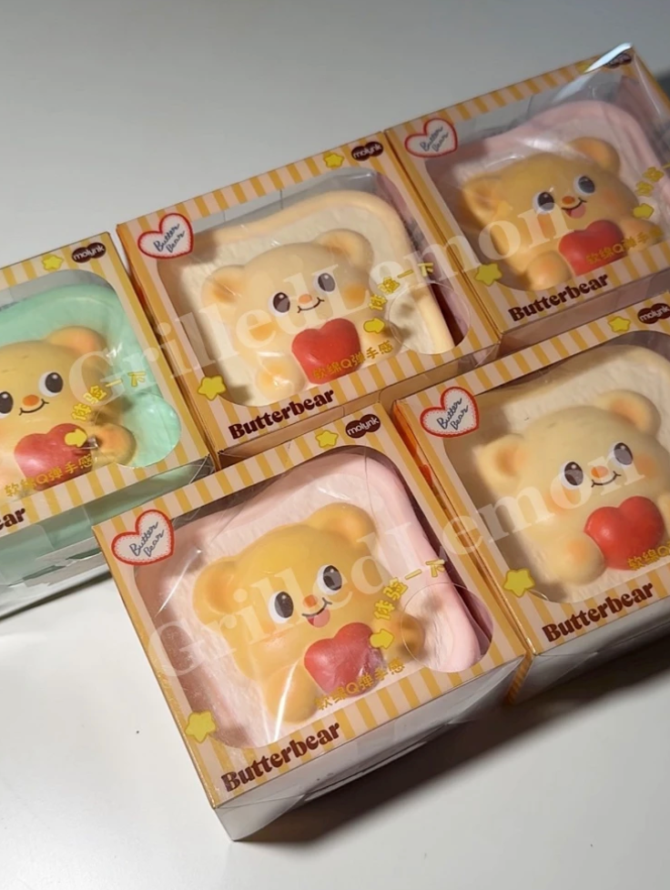 Molynk x Butterbear Squishy - ButterBear Heart Thick Toast Squishy