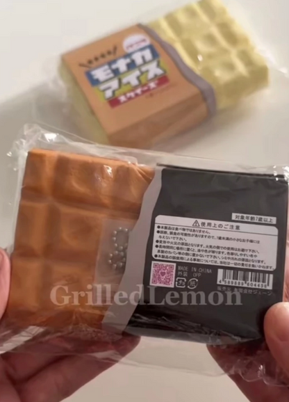 2 Flavours! Realistic Thick Fluffy Ice-Cream Wafer Biscuit Squishy