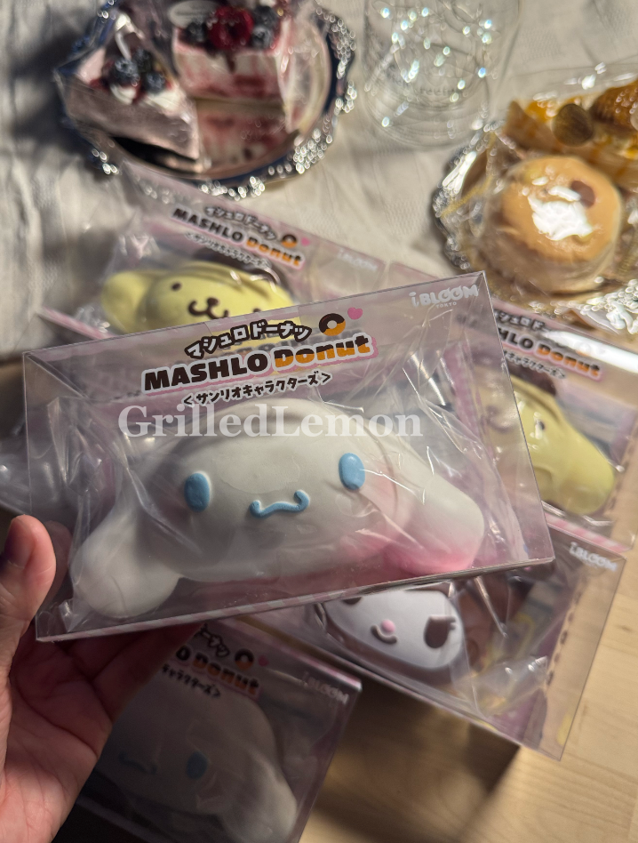 3 Designs! Official Mashlo Jumbo Sanrio Donut Squishy