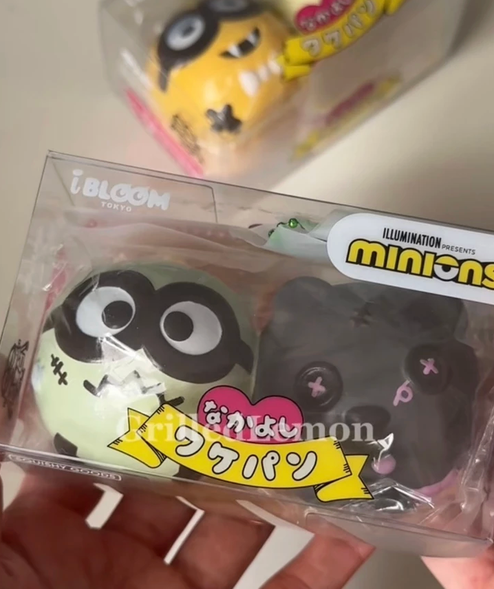 Minions x I-Bloom WakePan Halloween Share Bread Chigiri Squishy