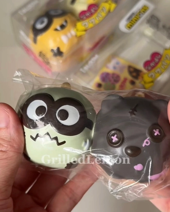 Minions x I-Bloom WakePan Halloween Share Bread Chigiri Squishy