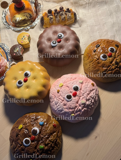 3 Flavours! Jumbo RedNose Chocolate Strawberry Chip Cookie Squishy