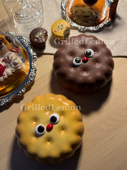 Jumbo Realistic RedNose Butter Chocolate Cookie Squishy
