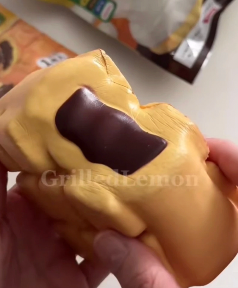 Realistic Jumbo Fluffy Chocolate Plain Waffle Squishy