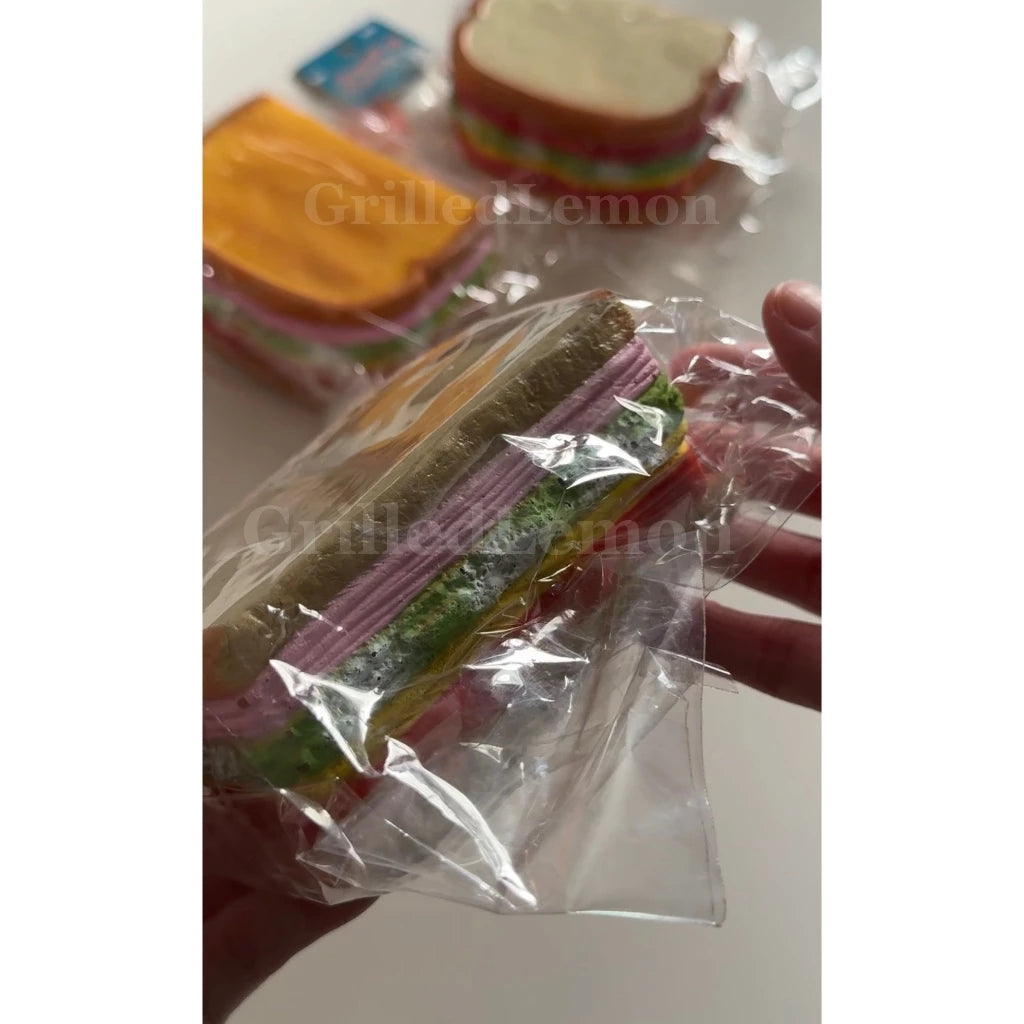 3 Colours! Inspired Sunny's Kitchen Realistic BLT Sandwich Squishy