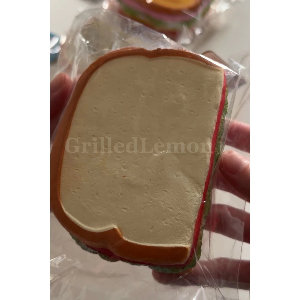 3 Colours! Inspired Sunny's Kitchen Realistic BLT Sandwich Squishy