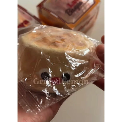 2 Colours! RedNose Baked Basque Round Cheesecake Squishy