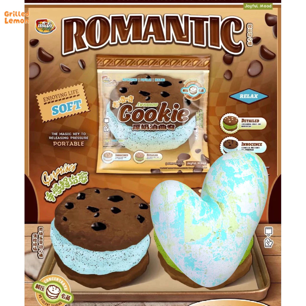 Mint Chocolate Filled Sandwich Cookie Squishy